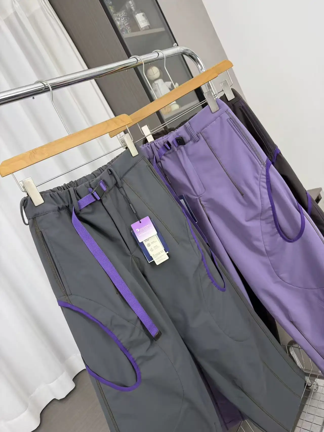 Spodnie trekkingowe z podszewką Thiened Fce, proste nogawki, spodnie spadochroniarzy, codzienne spodnie na jesień i zimę, spodnie w blokach kolorystycznych.