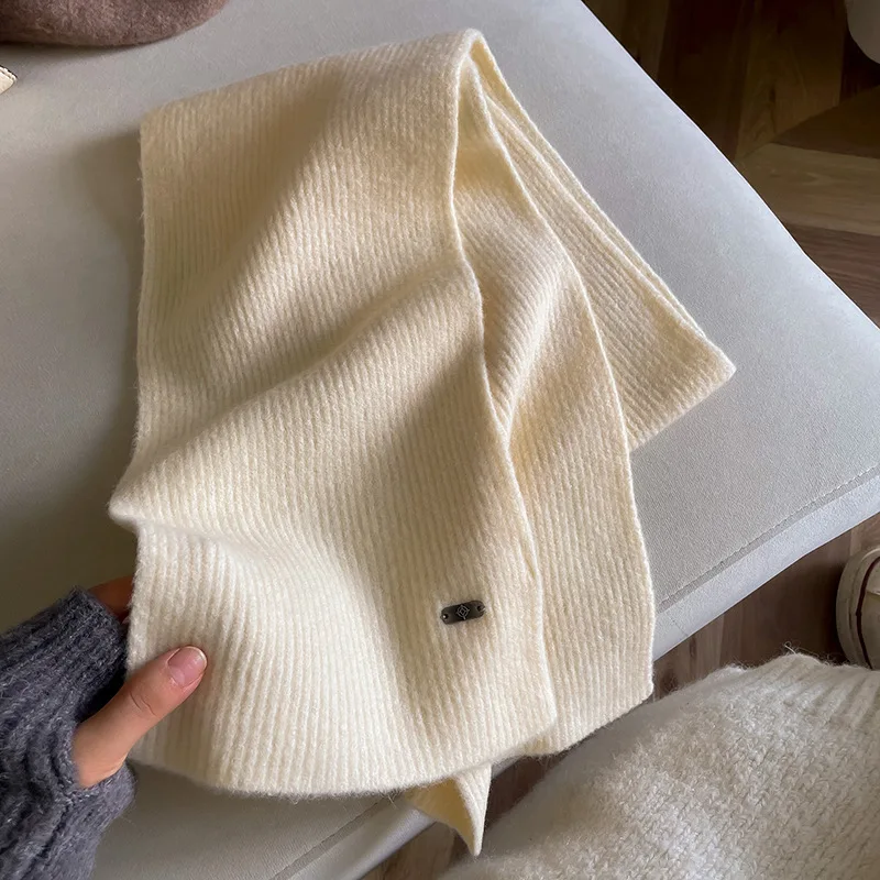 

Новая корейская версия шерсти, содержащая чистый цвет, Senior Sense of Scarf Ms. Теплый вязаный шерстяной утолщенный зимний шарф для женщин