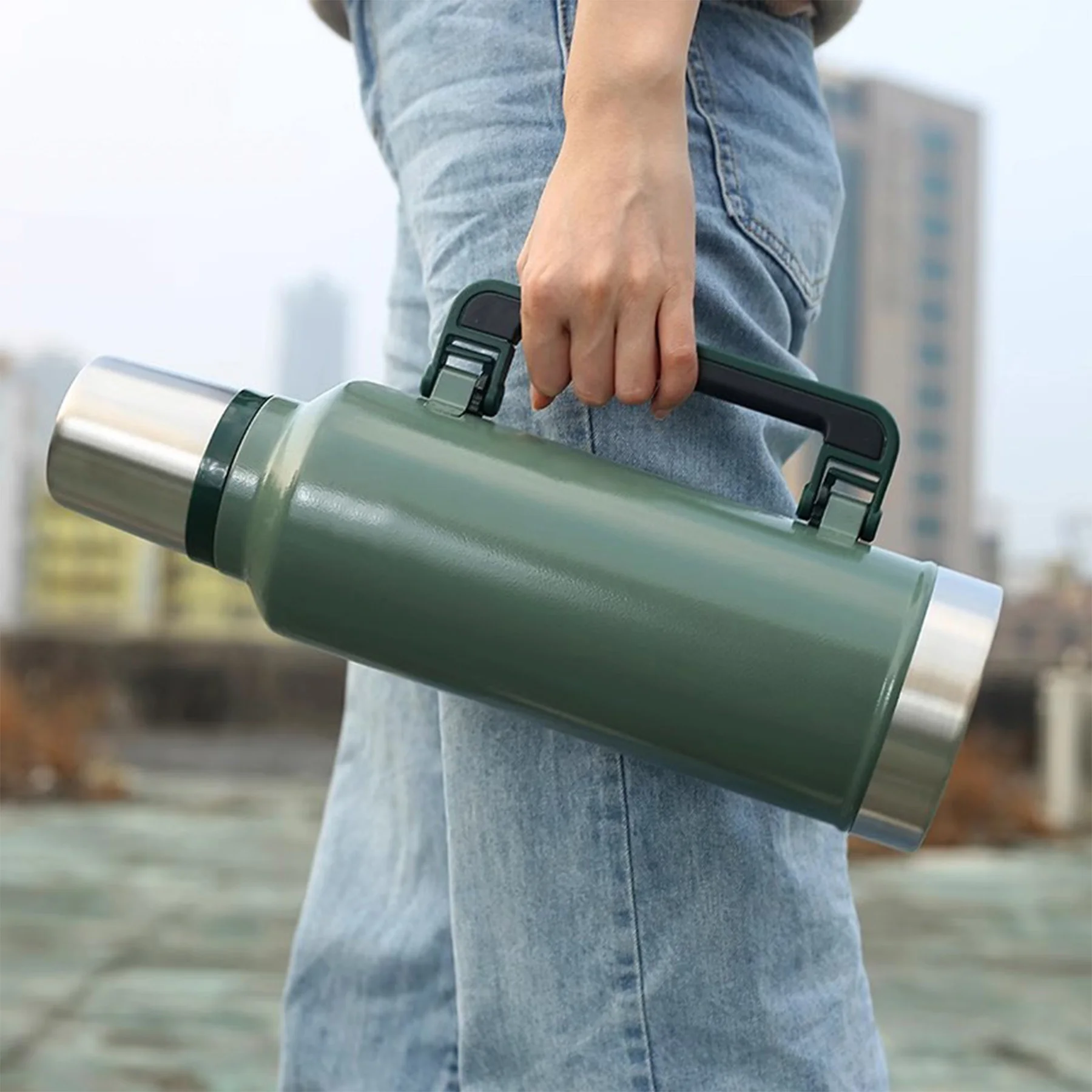 1 X 1400ml Insulated Water Bottle, 304 Stainless Steel Thermos Cup, 1400ml Large Capacity Sports Water Bottle, Retro Outdoor Camping Travel Bottle, Portable Household Water Bottle, Powder Coating for Added Durability, Gift Cup, Insulated Flask, Water Bottle