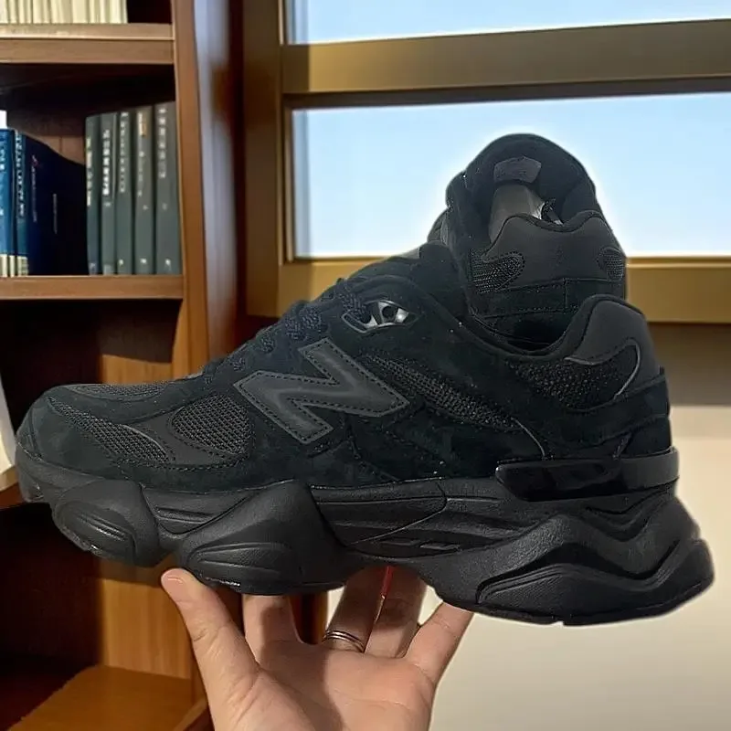 Thumbnail 4 - #28 Latest Kids Sneakers Offers