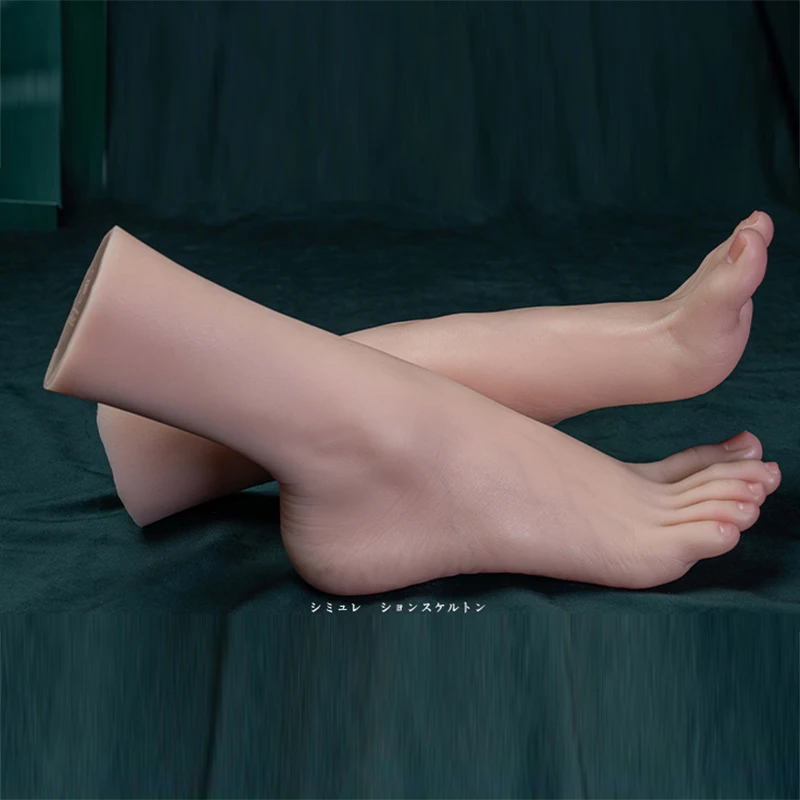

Fake Simulation Silicone Foot Model Nail Practice Foot Female Mannequin Feet Fetish Shoes Jewelry Display Lifelike About 23 cm
