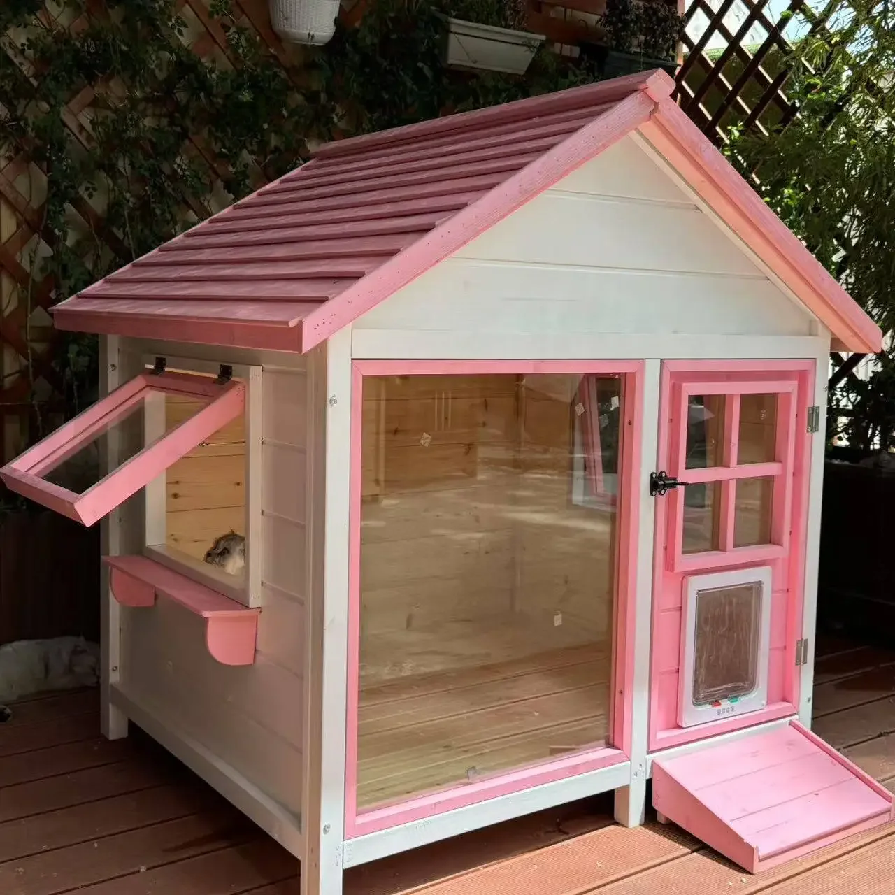 Outdoor solid wood rainproof cat house cat house dog house solid wood pet villa windproof and warm, anti-corrosion and moisture-