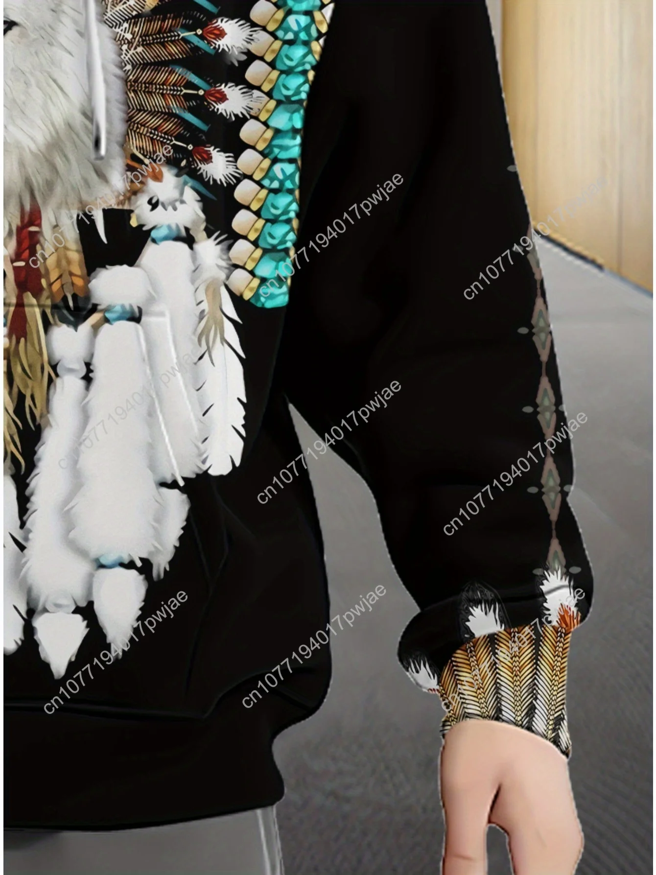 Boné masculino de manga comprida com zíper, moletom estiloso com design de lobo para atividades ao ar livre, cor preta com padrões vibrantes, assim