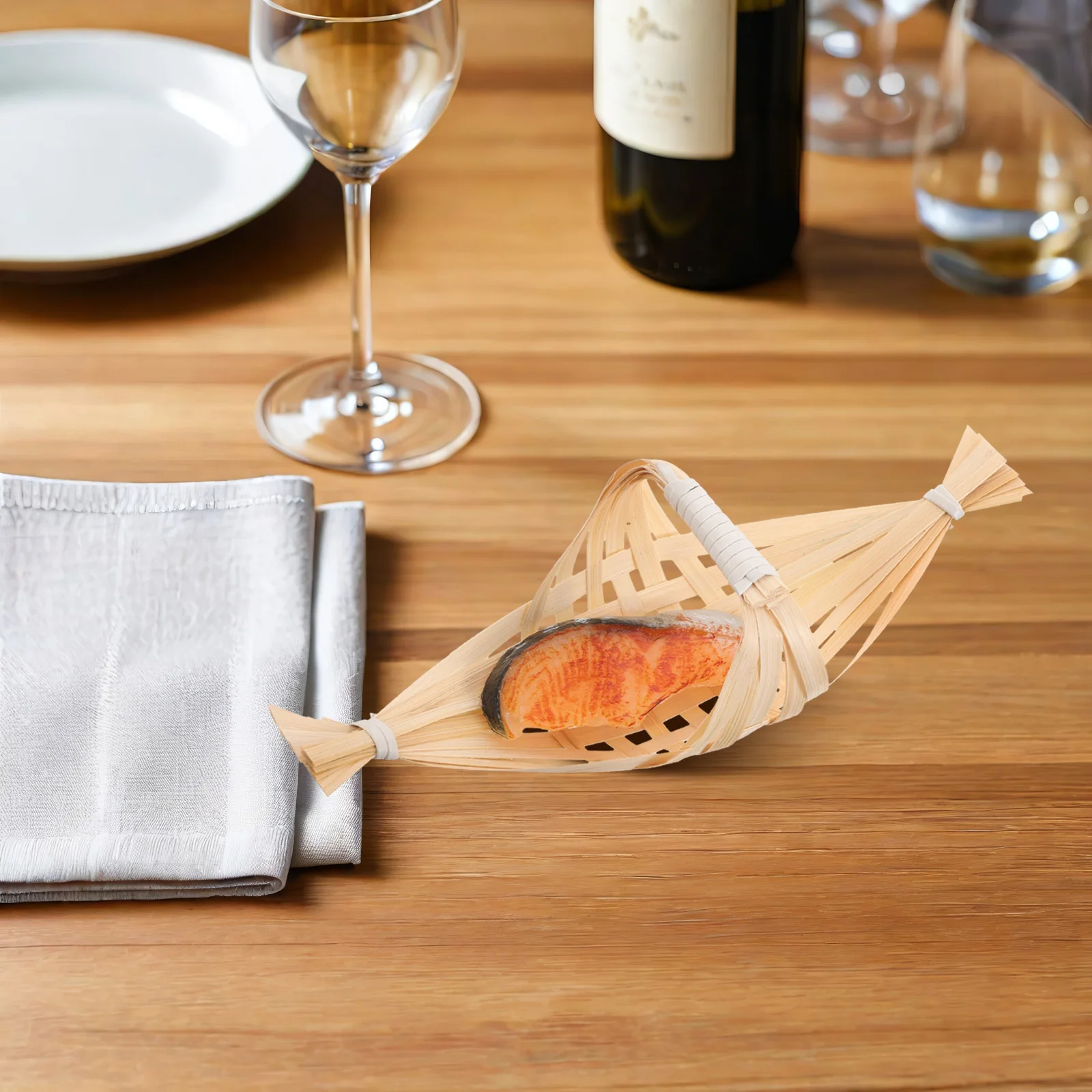 

5Pcs Handcrafted Bamboo Sushi Boat Serving Tray Japanese Style Sashimi Platter Bamboo Food Tray Sushi Presentation