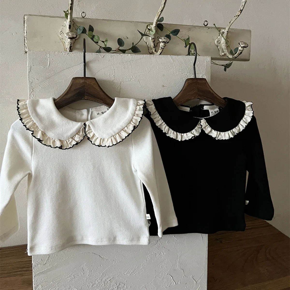 2025 Spring New Baby Long Sleeve T Shirts Solid Infant Girls Peter Pan Collar Bottoming Shirt Toddler Cotton Versatile Tops