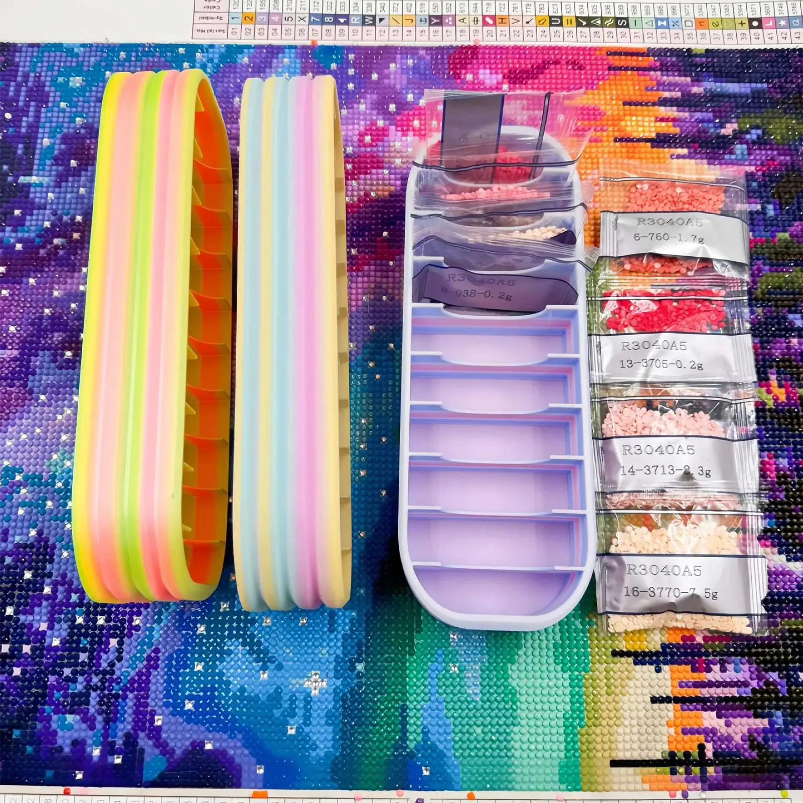 

10 Grids Jewelry Bead Storage Box With Color-Coded 7 Colors Diamond Packets Storage Box Ziplock Bags Painting Tools Accessories