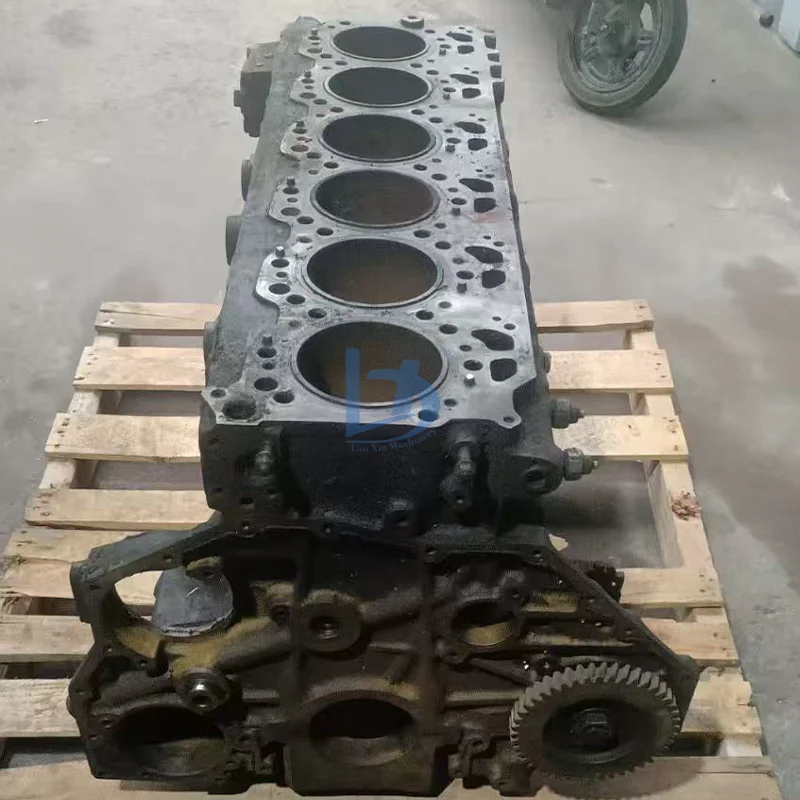 

Machinery Parts Engine Parts 6D125 Cylinder Block 6D125-2 Cylinder Block For Komatsu