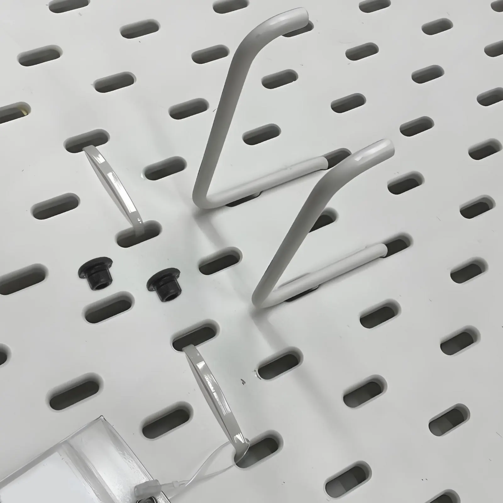 

300pcs Embedded Pegboard Hook Lock Rubber Fastening Stoppers Heavy Duty Organizer Accessories For Garage Kitchen Workshop