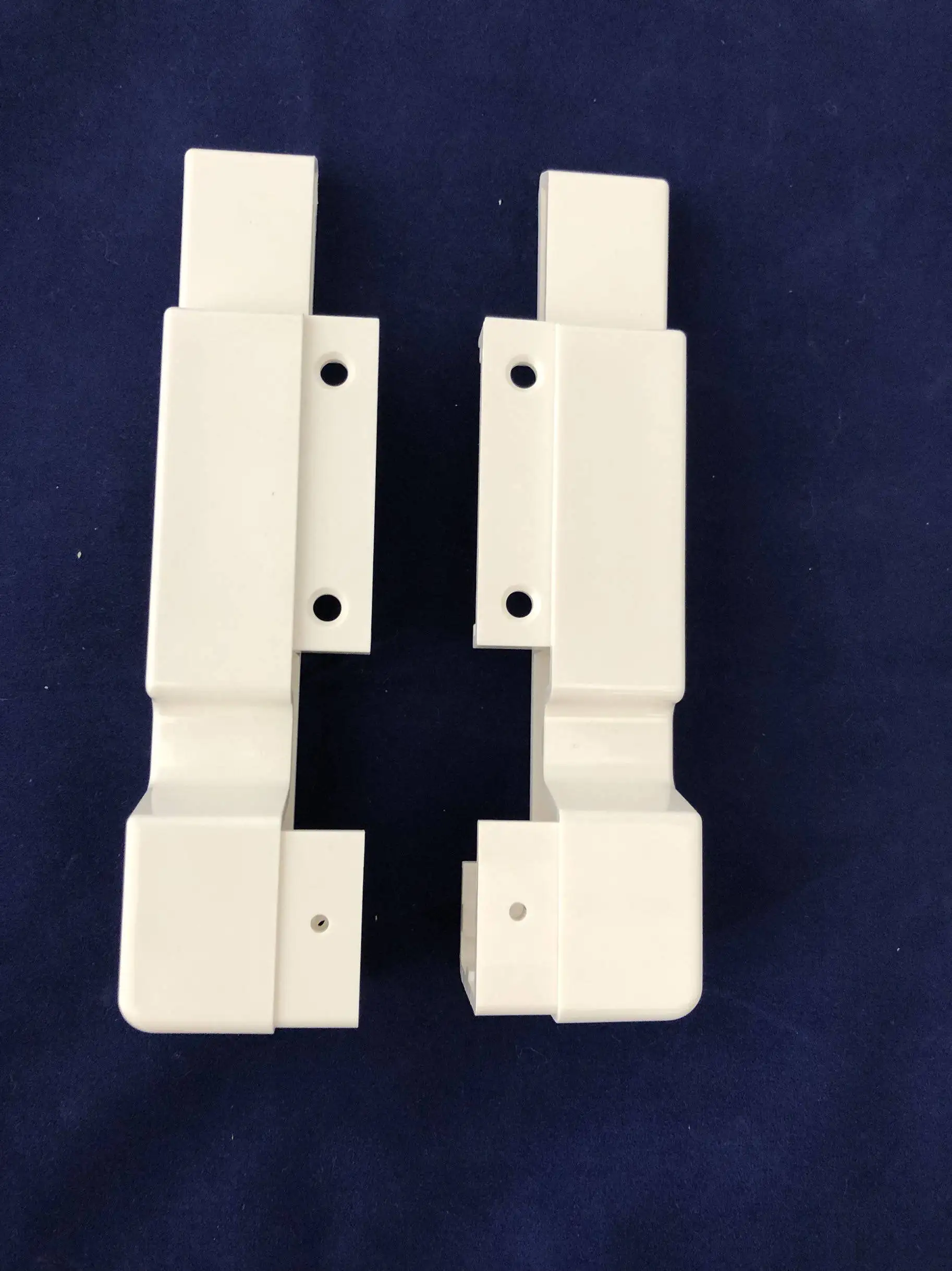 

2 шт. серебристых защитных накладок на края для ткацких станков Silver Reed SRP50 SRP60N