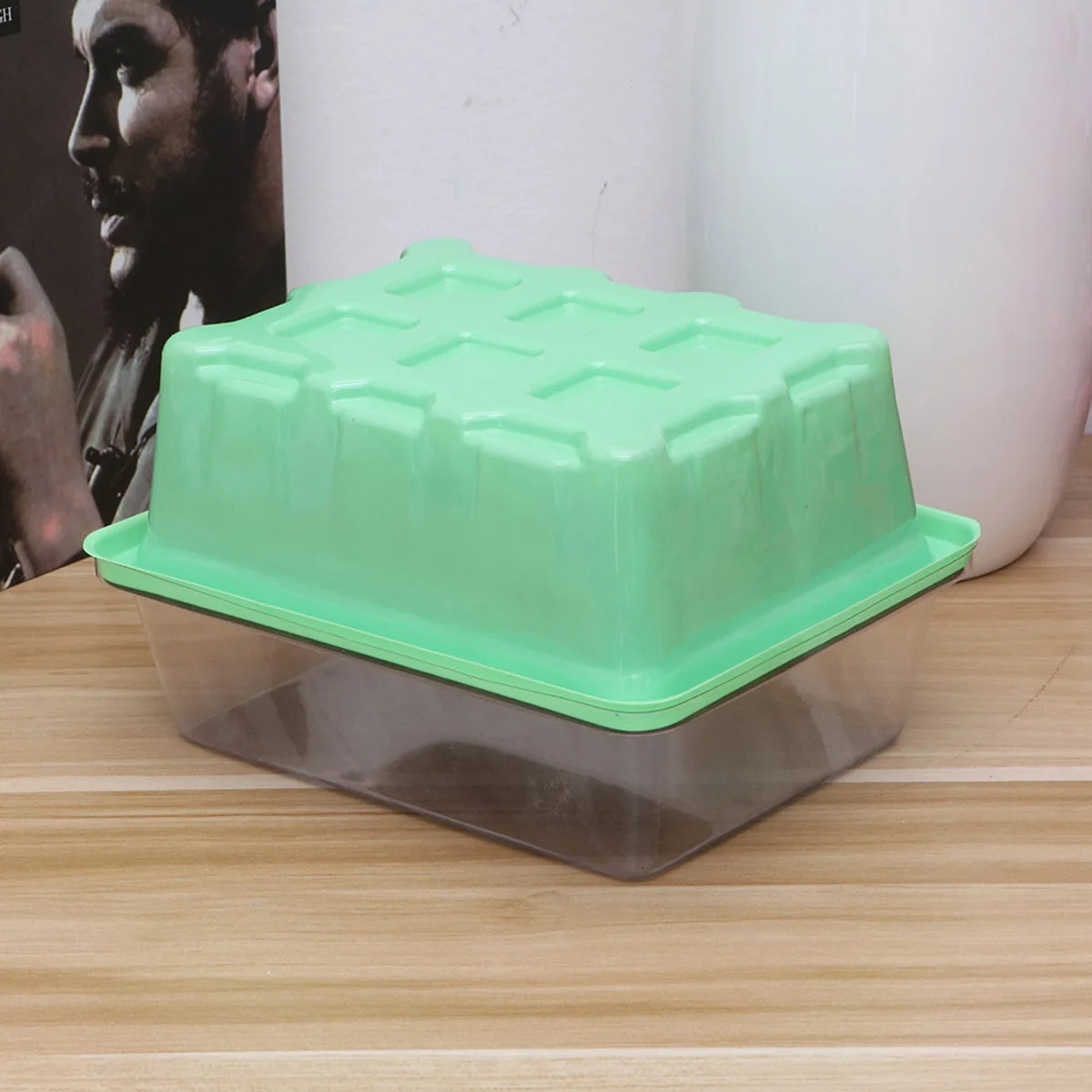 

1Pcs Nursery Box 18x14x6cm 12-Cells Transparent Lid Sprouter Tray Growing Tray Germination Garden Bonsai Sprouter