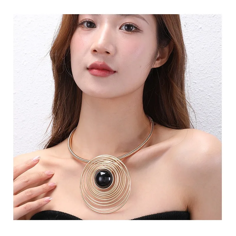

New Special Necklace Fashion Round Collar Women's Fashion Versatile Metal Necklace