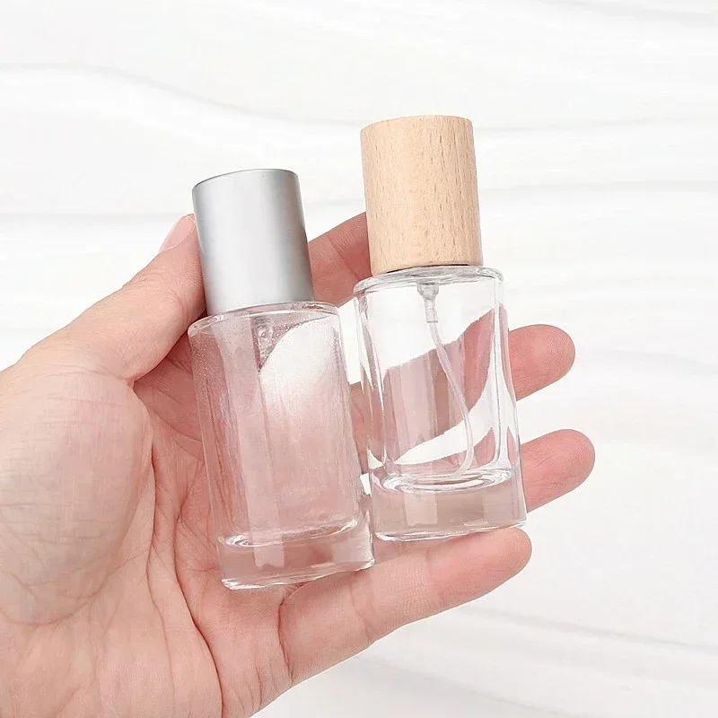 

5PCS 20ml Empty Glass Perfume Spray Bottle Refillable Transparent Liquid Cosmetic Atomizer Spray Bottle Essential Oil Containers