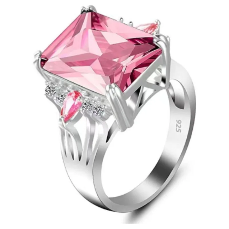 Ein modischer, eleganter und stimmungsvoller, personalisierter Damenring mit eingelegtem quadratischem Zirkon als Weihnachtsgeschenk, Schmuckzubehör