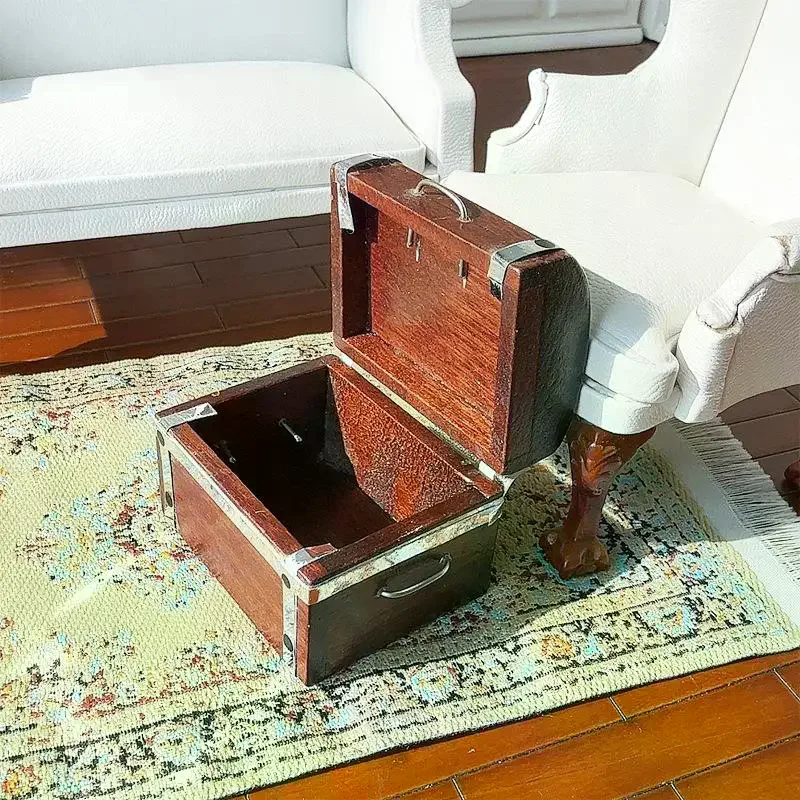 Retro 1:12 Dollhouse Toy Simulation Openable Treasure Chest Storage Box Miniature Furniture Model Play House Toy Decor Kid Gifts