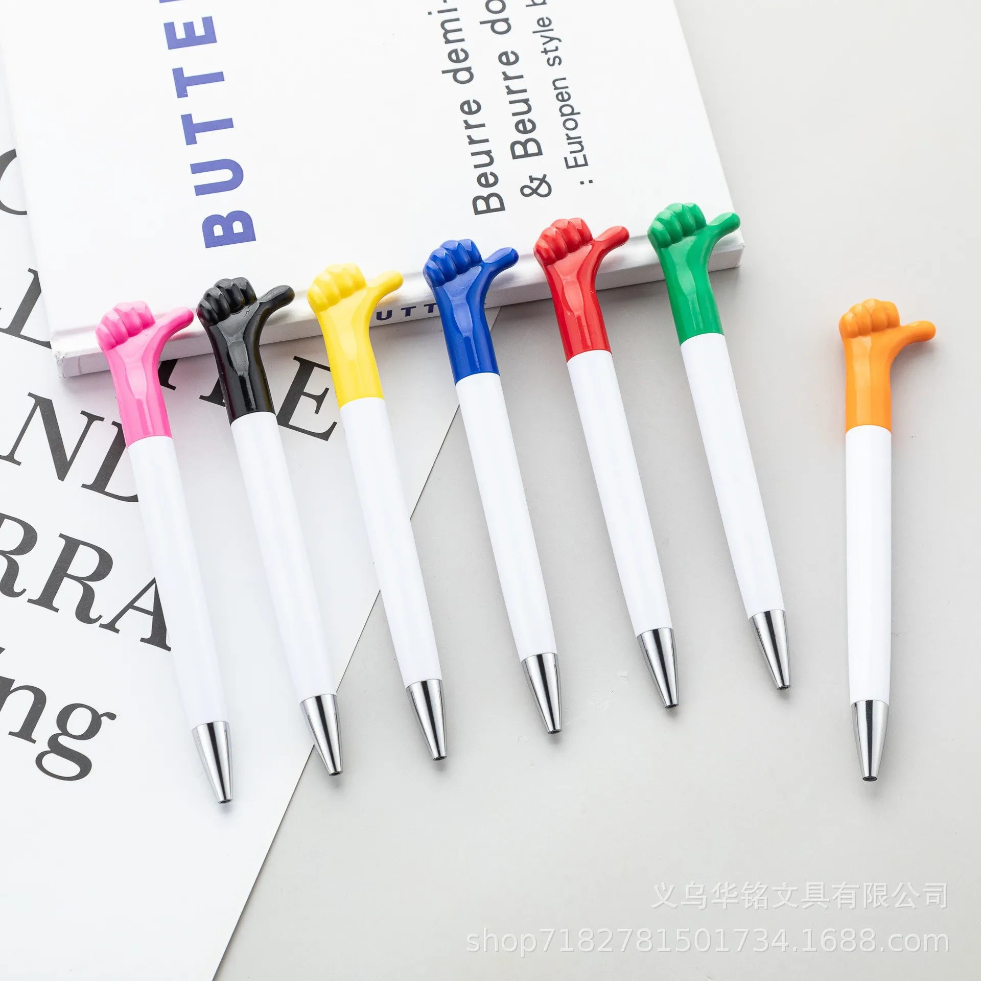 

7pcs Novelty Cartoon Thumb Pen Creative Rotating Plastic Ballpoint Pen Marketing Promo Pen