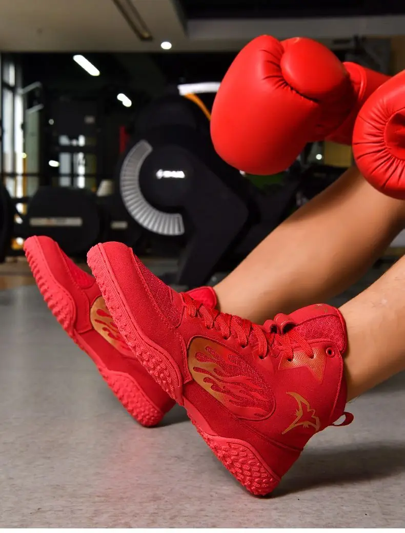 New Men's Wrestling Shoes Lightweight Boxing Shoes for Women Anti-Slip Wrestling Trainers
