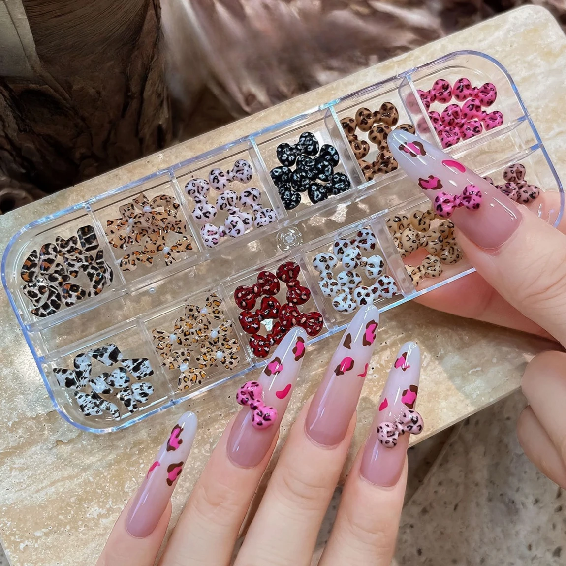 

Cute Resin Leopard Print Bowknot Love Heart Butterfly Pearl Snowflake Christmas Wreath Star Nail Art Accessories Decoration Tool