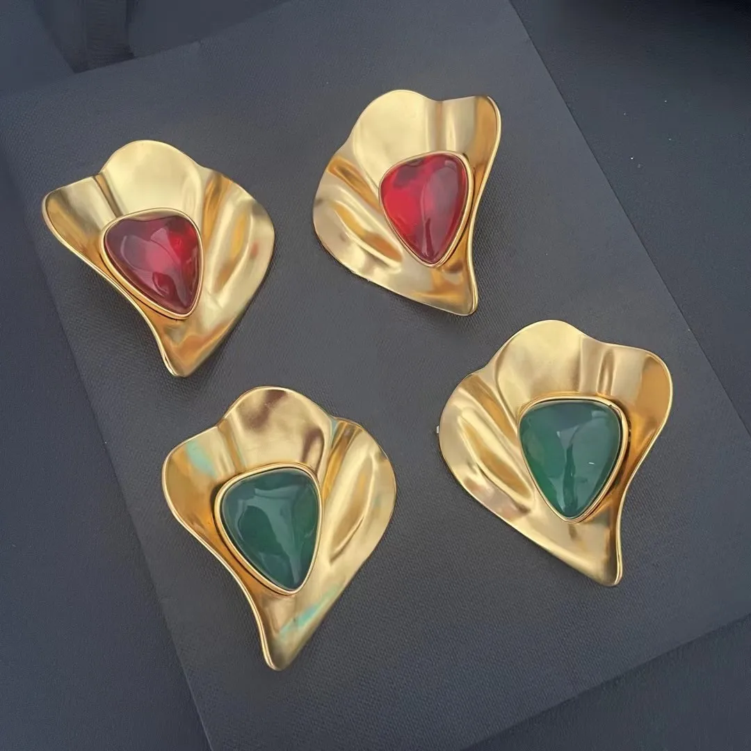 

French-style earrings, retro and exaggerated, large-sized, niche and geometric in design, featuring red and green color accents