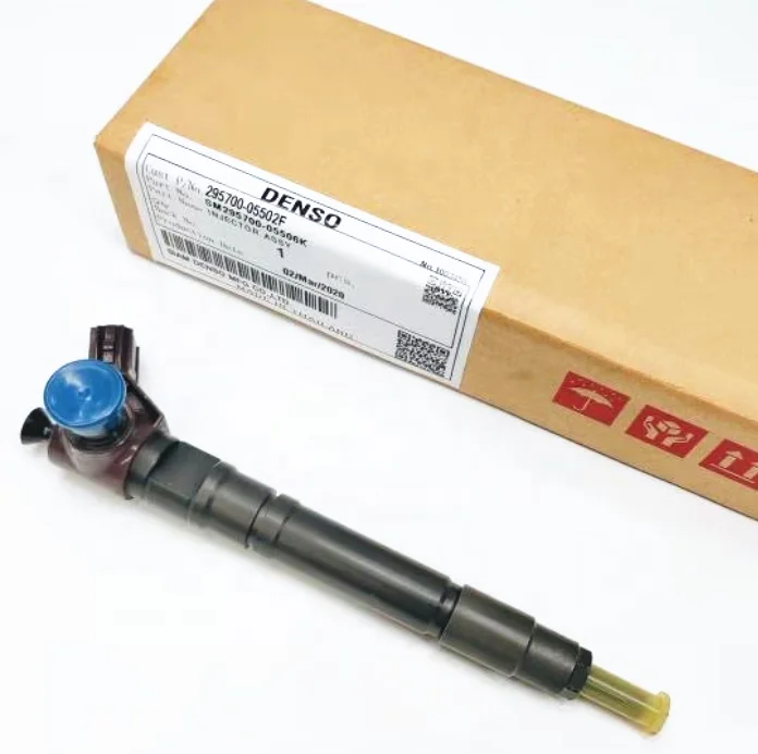 

Original Diesel Common Rail Fuel Injector 23670-0E010 295700-0550 23670-0E020 295700-0560 For Toyota Hilux 1GD