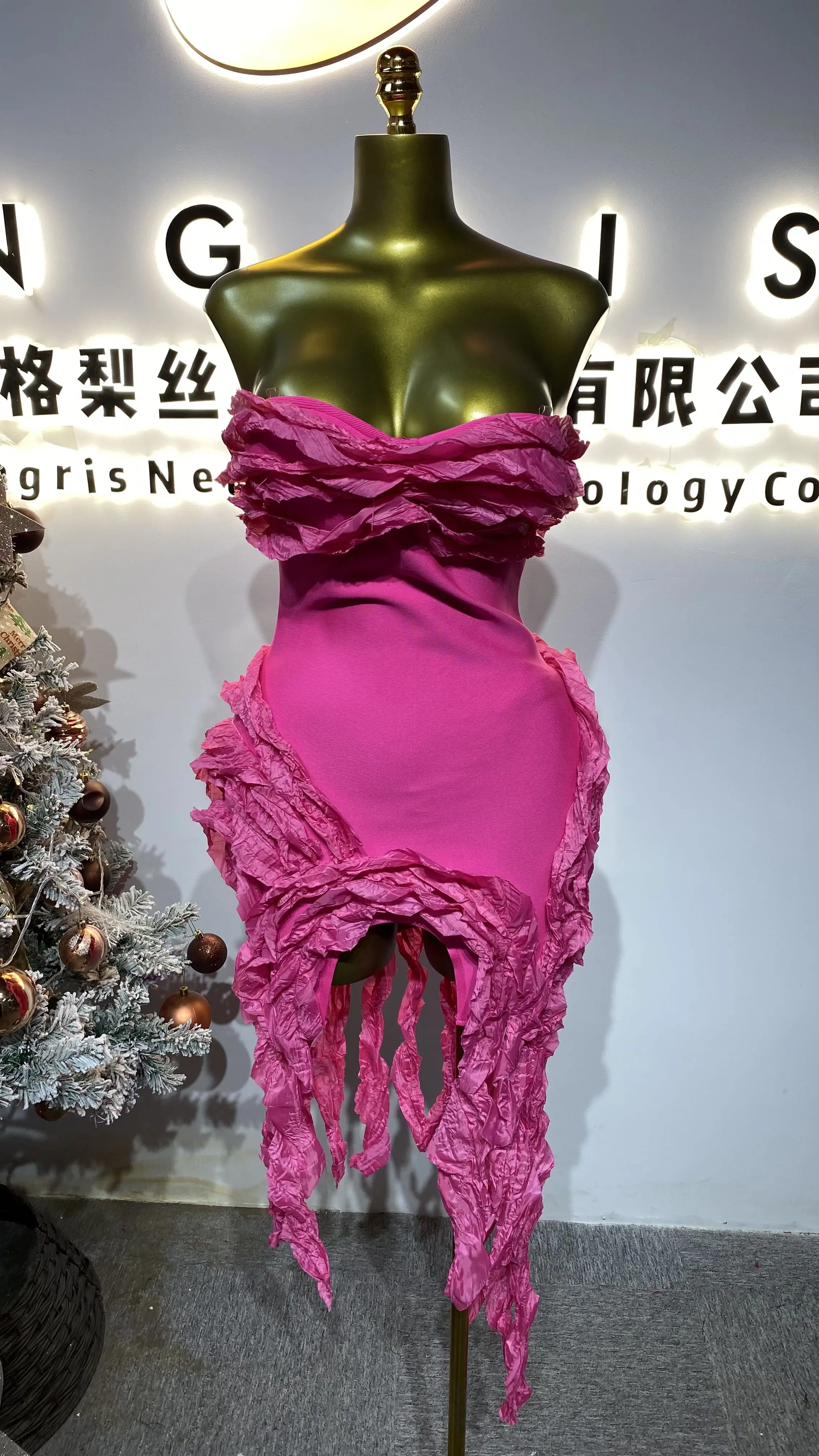 

Spring/Summer Women's Paneled Ruffled Ribbon Off-Shoulder Club Party Dress-GZXX209