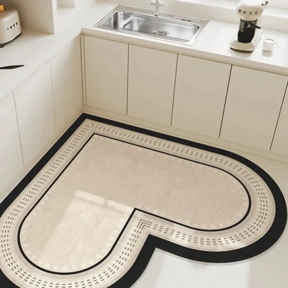 Heart-Shaped Diatom Mud Anti-Slip Floor Mat - Self-Cleaning, Perfect For Kitchen & Bathroom Decor