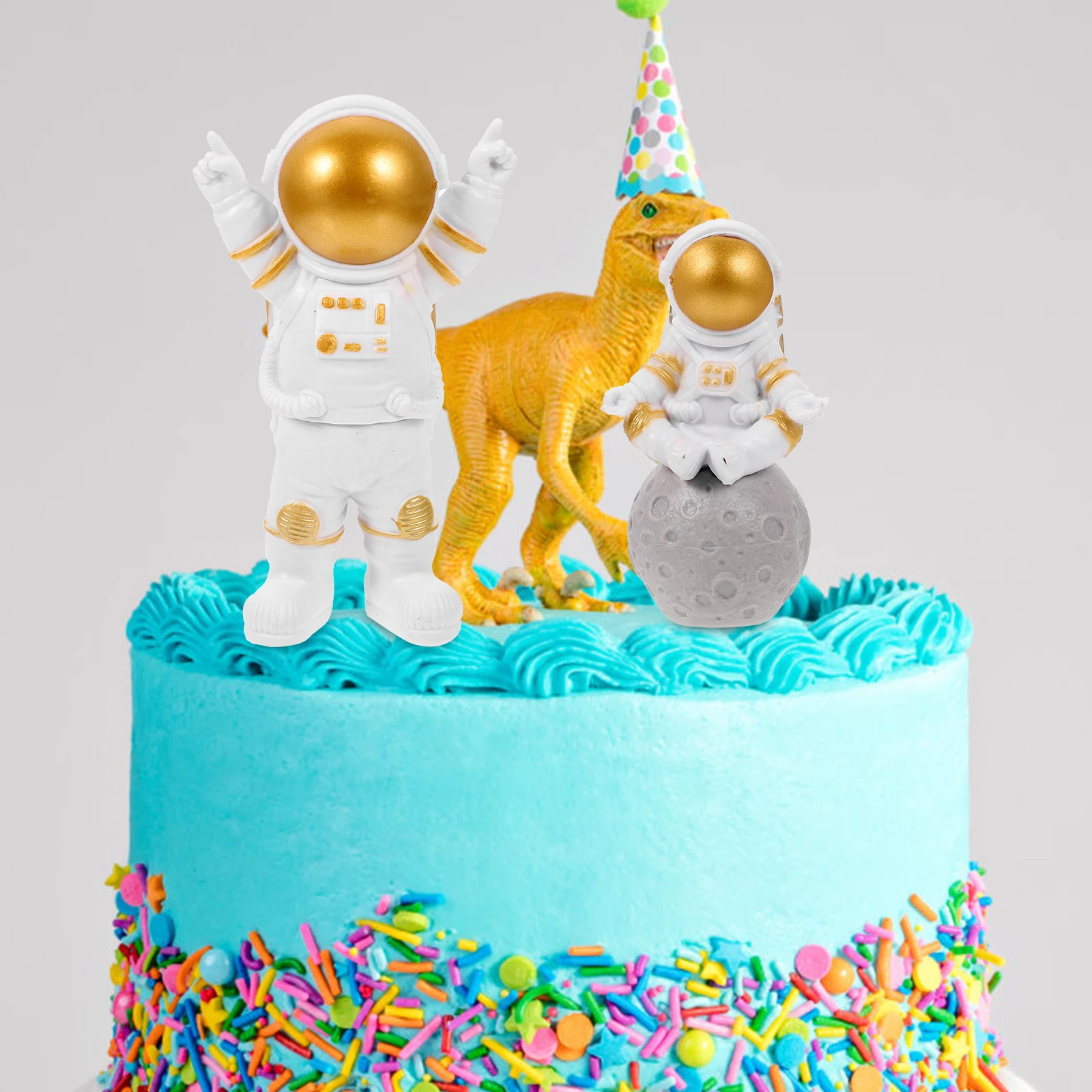 

3pcs Astronaut Cake Decorations Space Birthday Figurine Creative Ornaments Topper Cake Embellishments Photography Props Safe
