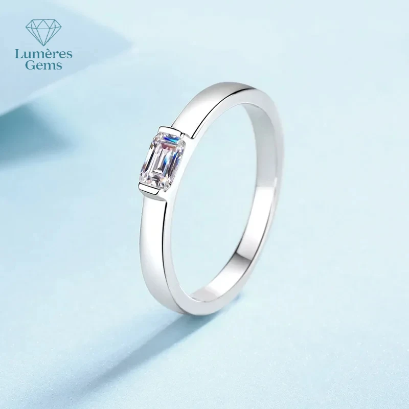 

LumièRe Gems Luxury Emerald Cut Moissanite Diamond 0.5 Carat Ring For Women, Fashion Simple Platinum Pt950 Hand Fine Jewelry