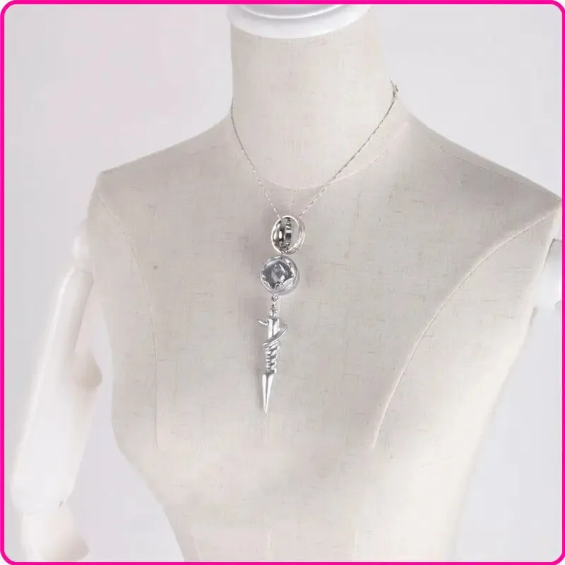 2025 yiyi فاينل فانتسي XIII FF13-2 SERAH FARRON قلادة الخطوبة قلادة زوجين عشاق المجوهرات هدايا الراتنج القلائد تأثيري