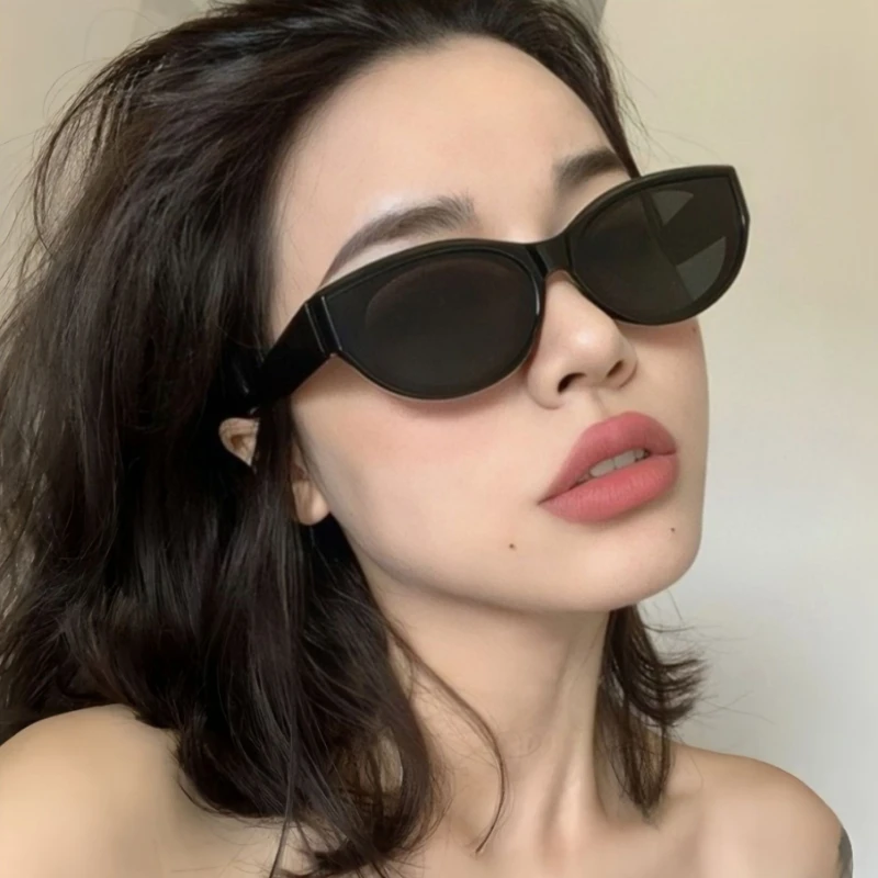 

Новые модные женские универсальные солнцезащитные очки «кошачий глаз», повседневные солнцезащитные очки в стиле хип-хоп, уличные солнцезащитные очки для путешествий, катания на лыжах