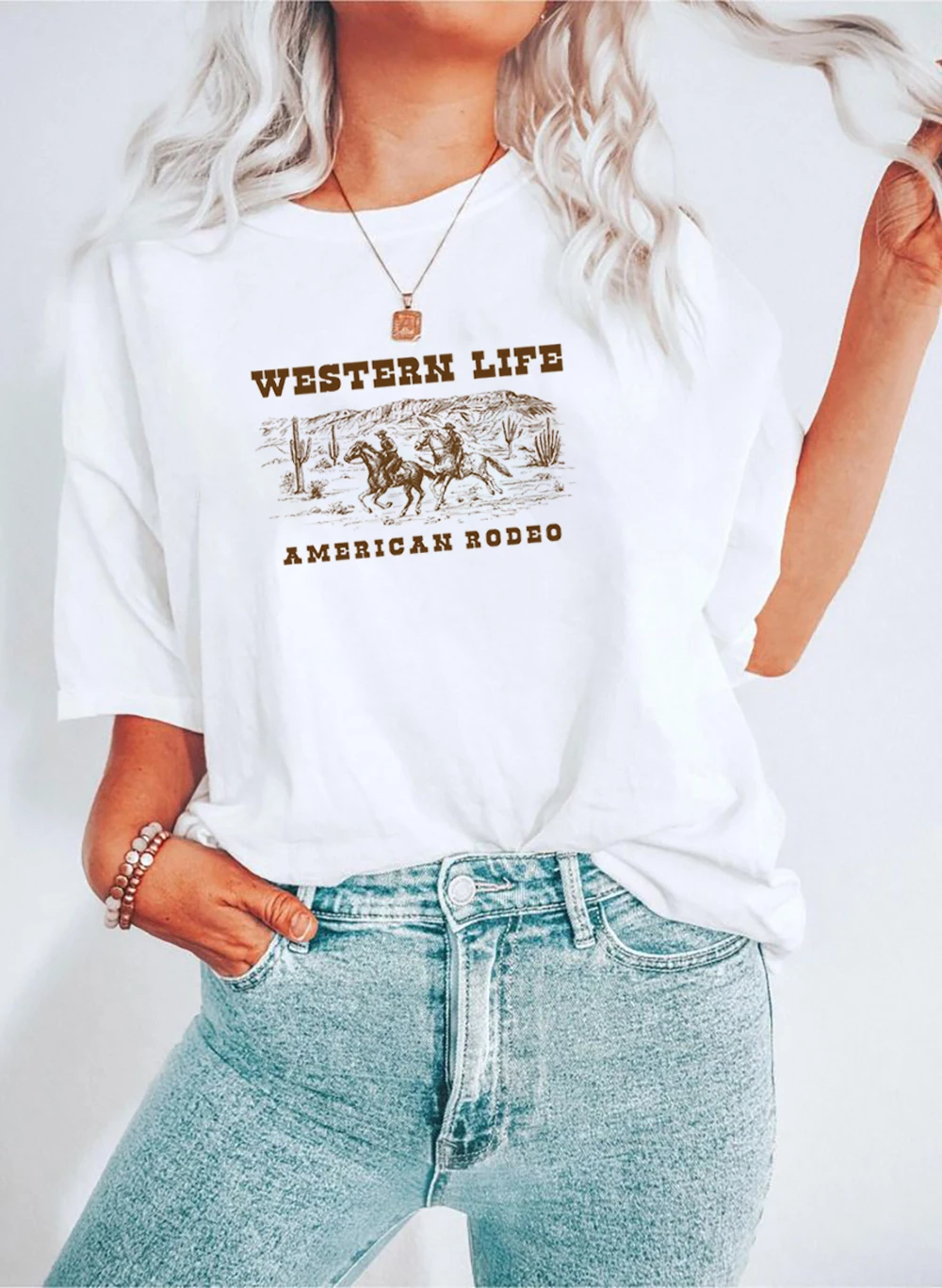 

Western Life Cowgirl Graphic Tee Summer Fashion 90s Retro Style Oversize Women's T-Shirt Short Sleeves Vinatge Clothing