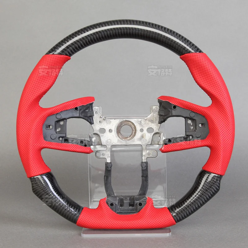 

For Honda Civic 10th Gen Carbon Fiber Perforated Leather Steering Wheel (Custom Modified Part)
