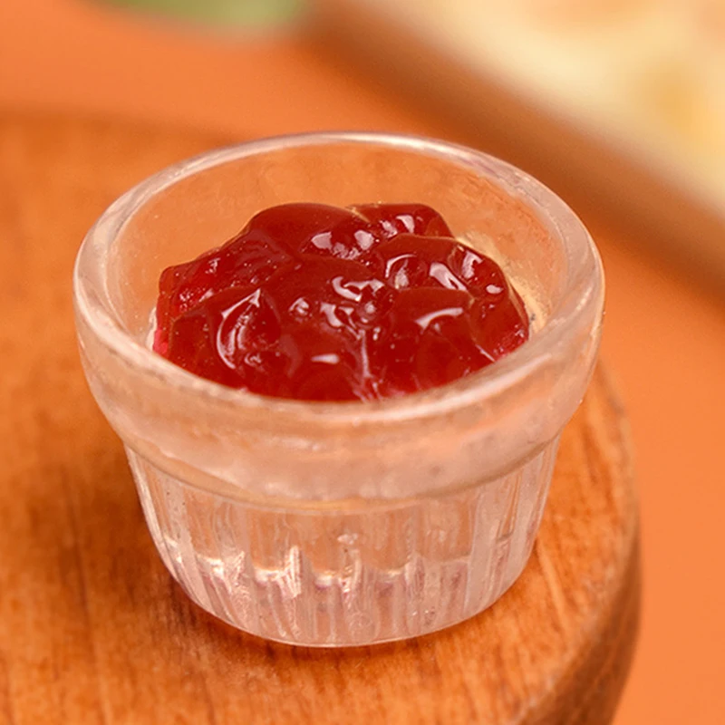 10pcs Dollhouse Miniature Food Play Scene Decoration Mini Strawberry Jam Mango Jam Doll Accessory Toys