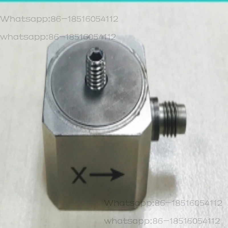 CT1005SLFP ICP/IEPE 100 جرام مستشعر تسريع ثلاثي المحاور، اهتزاز مقلد #1