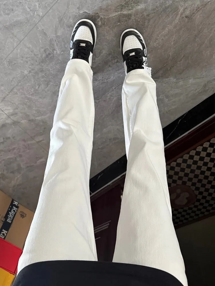 

Cleanfit Белые мужские джинсы Slim Fit Прямые брюки с эластичной резинкой на талии со средней талией Джинсовые брюки с водной талией Молодежный тренд Повседневная одежда