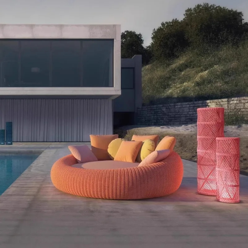 Outdoor rattan bed courtyard terrace pool creative large round bed garden outdoor leisure vacation swing