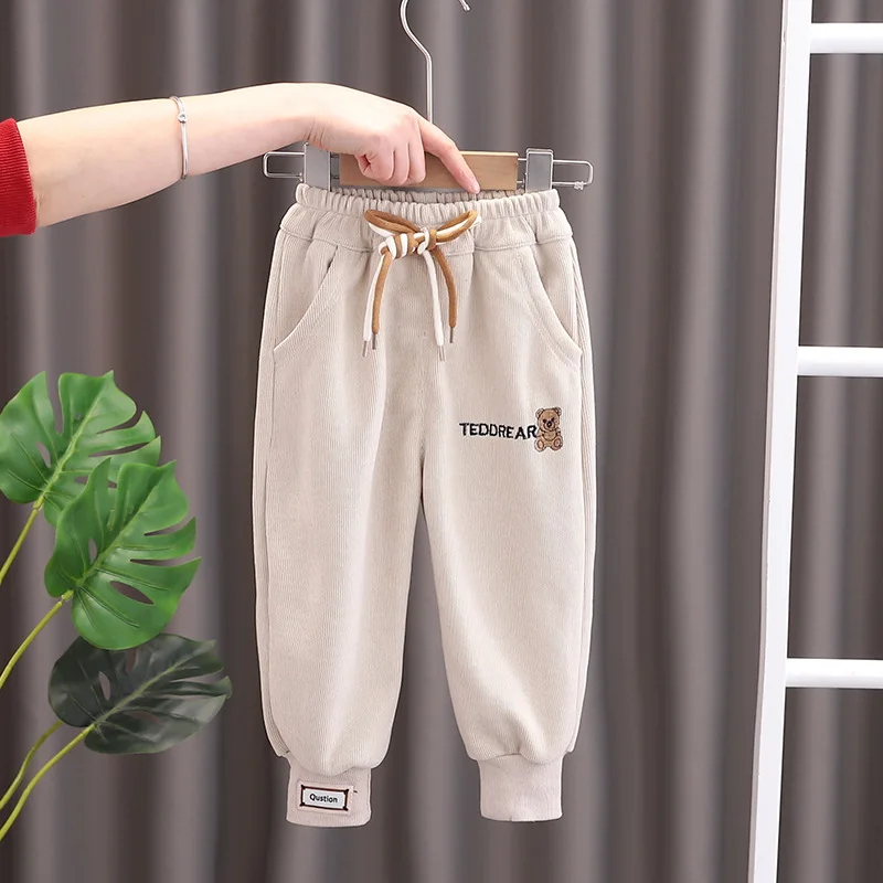 Spodnie chłopięce na wiosnę i jesień, proste, z haftem kreskówkowym misia, długie spodnie dziecięce, codzienne spodnie dla dzieci, legginsy dla maluchów.