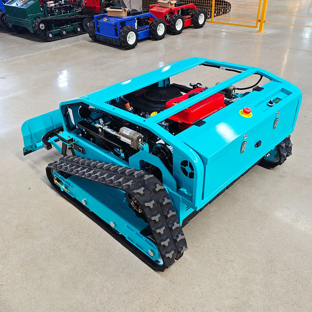 جزازة العشب التي يتم التحكم فيها عن بعد مع ملحق محراث الثلج، جزازة العشب الروبوتية ذات المنحدر العادق المطبق على حديقة الحديقة