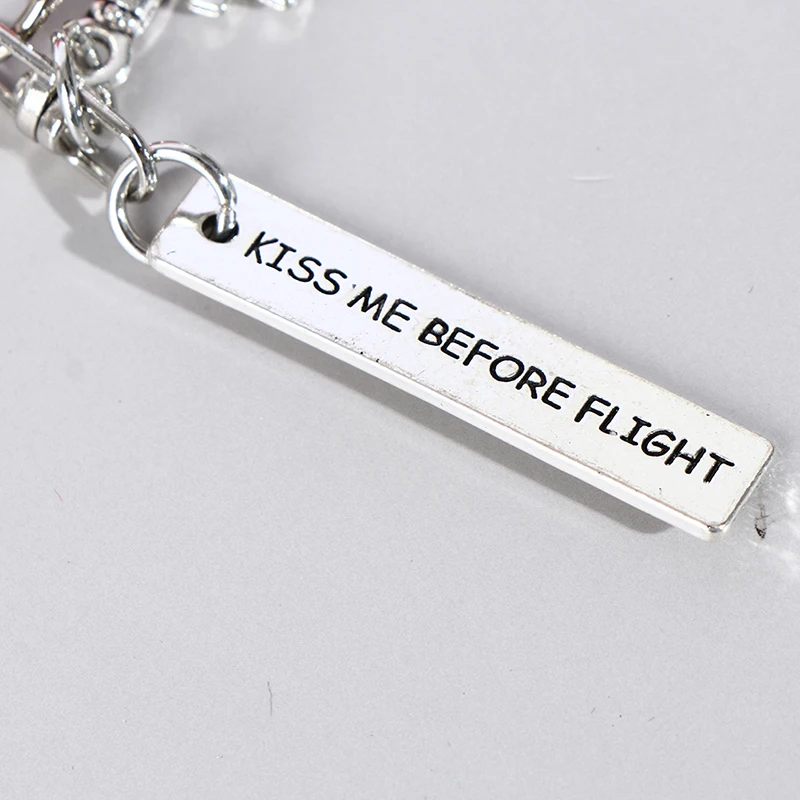 1PC Flight Keychain Set Kiss Me Before Flight Crew Drive Safe Mini Aircraft Metal Carving DIY Pendant Aviation Keyring