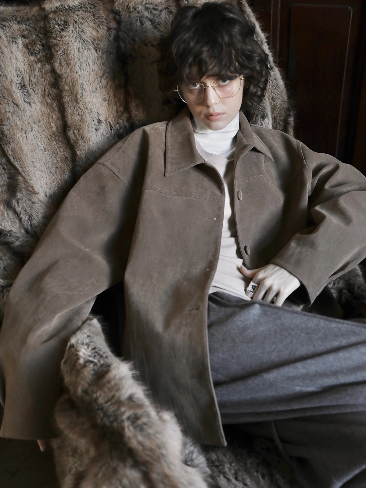 

Женская демисезонная куртка Molin Retro из замши и полиэстера, свободного кроя, коричневая, для повседневной носки