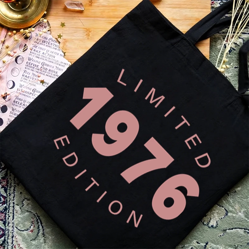 

Limited 1976 Edition Print Birthday Year Theme Series Handbag for Women Fun Birthday Gifts Tote Bags 1970 To 1979 Shoulder Bag