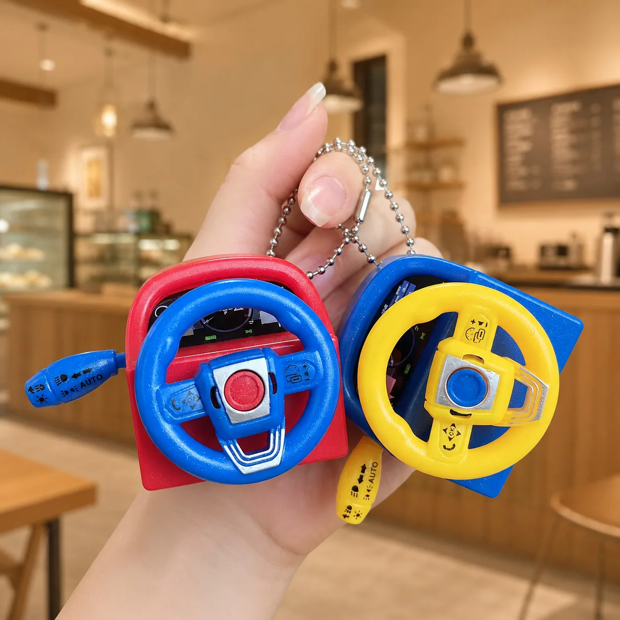Mini Fidget Keychain Shiftable Various colors Simulated Steering Wheel Rotatable Illumination Backpack Hanging Ornament