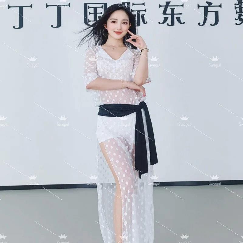 Abito da danza del ventre Swegal personalizzato 2025 Nuovo abito da pratica Abito in maglia a pois bianco Baladi sciolto