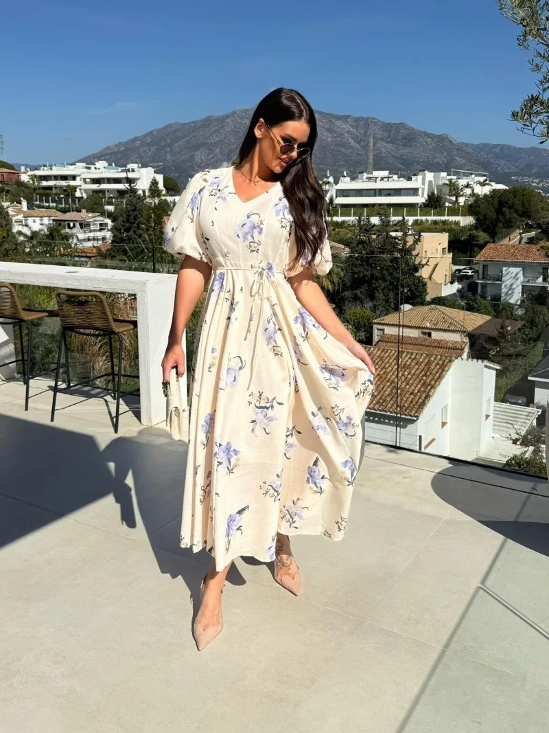 Trendy Floral Print Dress with Puff Sleeves V-neck Full Skirt and A Fresh Fitted Waist Floral Ankle-length Dress for Women