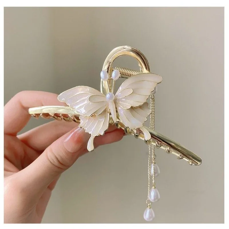 Elegant Tassel Butterfly Pearl Grab Clip Flower Women\'s Fashion Butterfly Sweet Metal Headwear High-end Jewelry Accessories