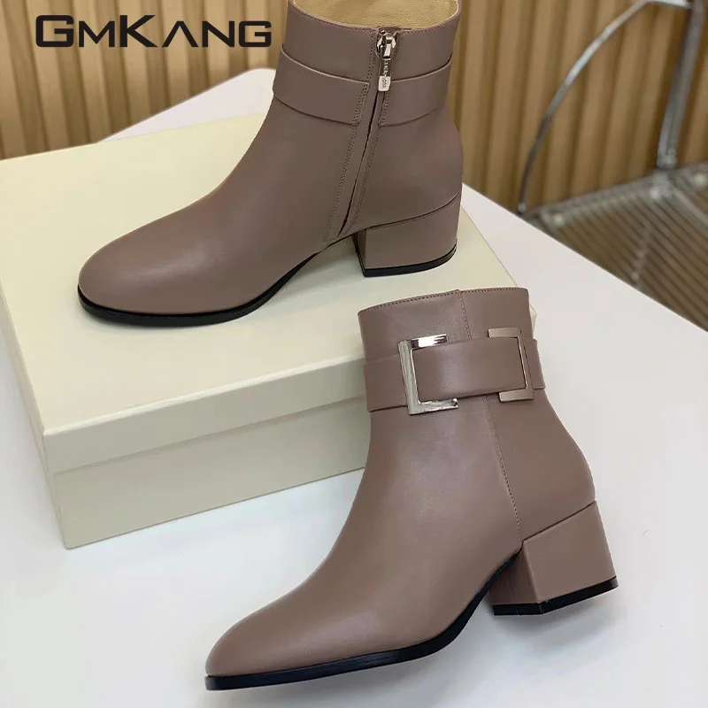 Large buckle thick heeled leather boots for women patch high heeled shoes for women spring and autumn 2023 luxury designer Chels