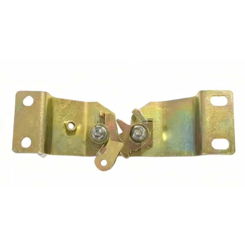 

Передний замок капота в сборе с замком капота для деталей трактора Dongfanghong 1804.