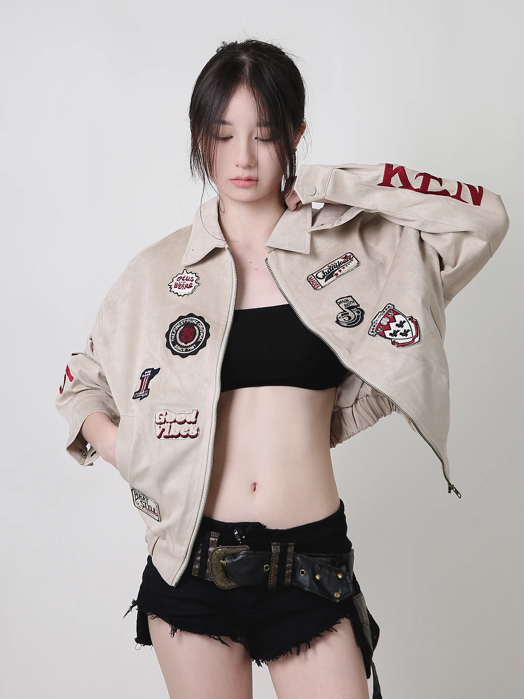 

Женская бейсбольная куртка свободного кроя с вышивкой, повседневная, черная, осенне-весенняя, модная брендовая верхняя одежда