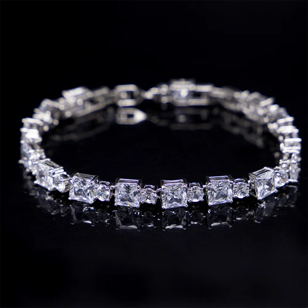 

HIBRIDE Sophisticated Fashion Square Bracelet Shiny Everyday Women Dress Decorative Jewelry Dubai Wedding Ball Party Gift B204