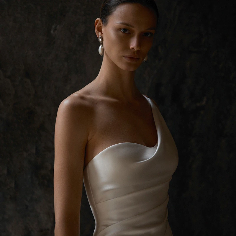Eightree White A-Line Wedding Dresses One Shoulder Shawl Satin Evening Wedding Ball Gowns Women Bridal Prom Dress Customized