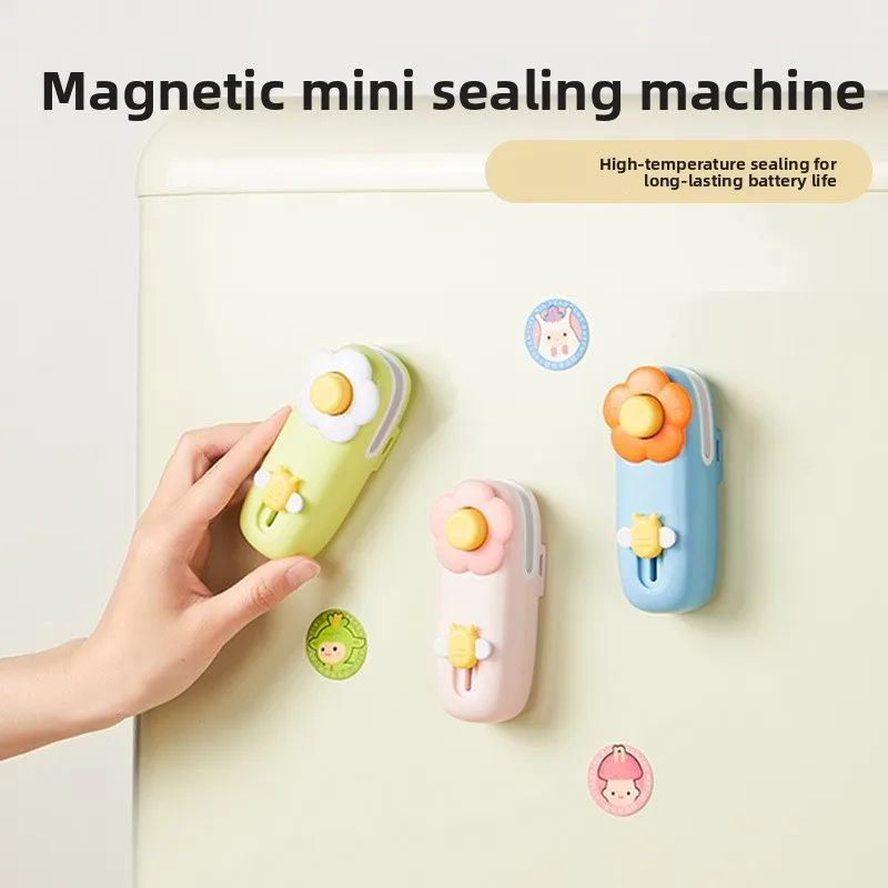 Mini flower sealing machine Small household sealing machine Hand pressure sealing machine Snack bag Magnetic attraction
